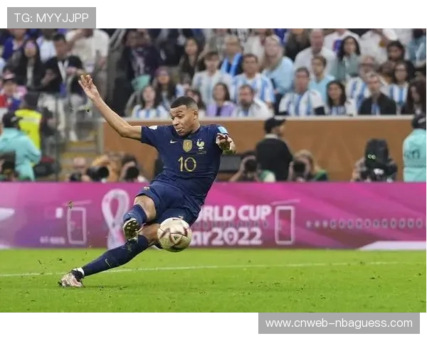 姆巴佩7分钟戴帽上演大四喜,皇马客场4-3险胜奥林匹亚科斯