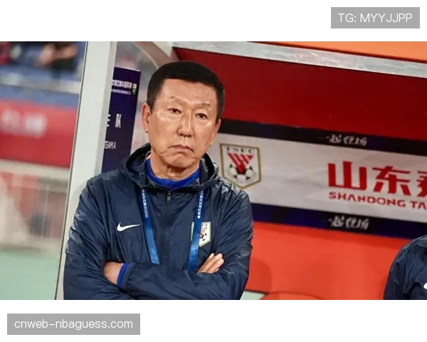 山东泰山宣布与主帅崔康熙完成续约,合同至2028年底 山东泰山宣布与主帅崔康熙完成续约,合同至2028年底